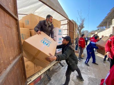 Unloading of the core relief items from the car