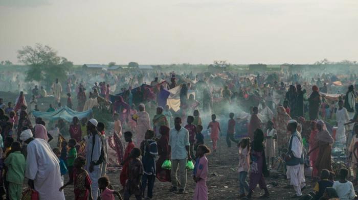 people in a refugee site